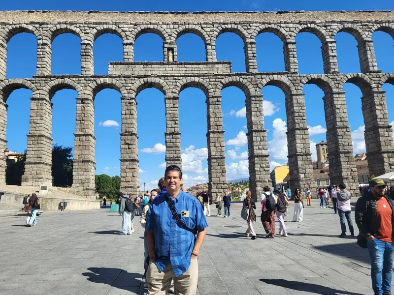 Miguel visiting the Roman aqueduct in Segovia, Spain